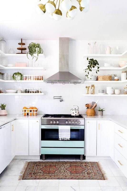 How do you make a small kitchen look bigger?Look at these DIY Remodeling Kitchen Ideas on a Budget – they will teach you how to make a small kitchen look bigger! You can find here what are the different styles of kitchens and what are the different types of kitchen layout – get some kitchen design and decor ideas, furniture makeovers. 