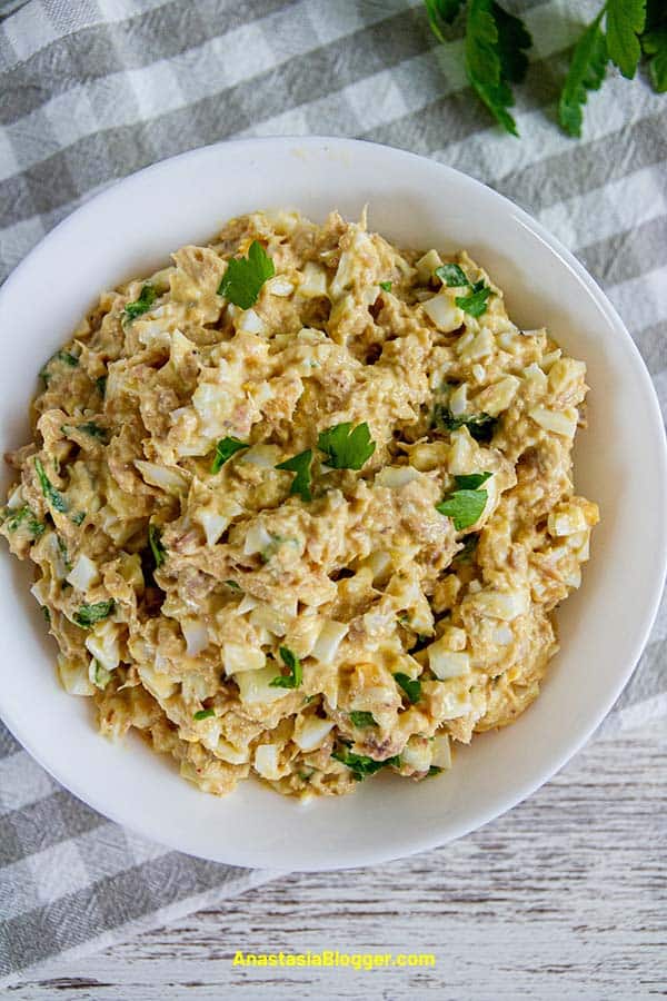 Weight Watchers Tuna & Egg Salad - Fast and Easy Pantry Recipe