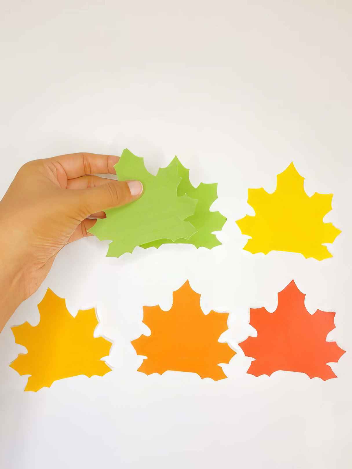 Easy Fall Leaf Craft For Kids