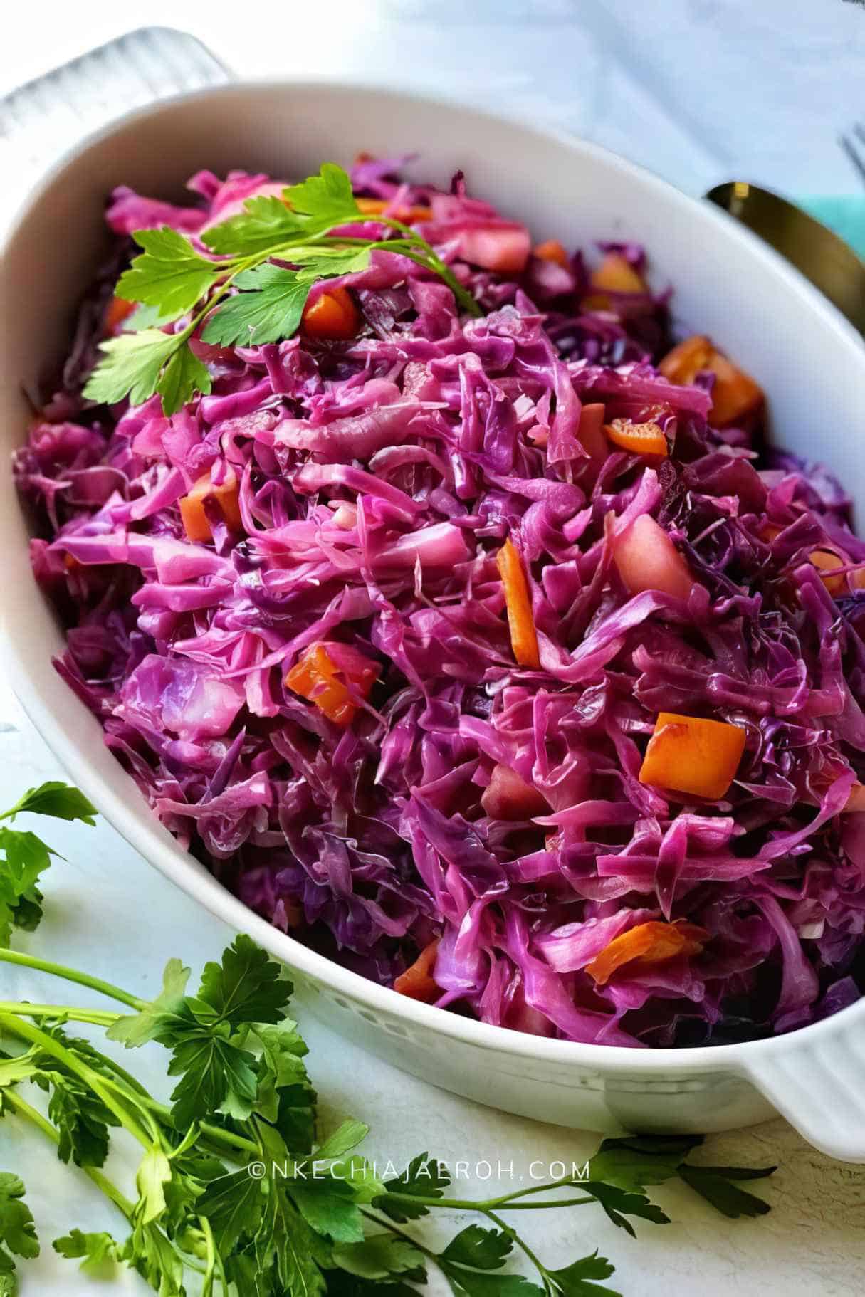 Healthy Braised Red Cabbage with Apples