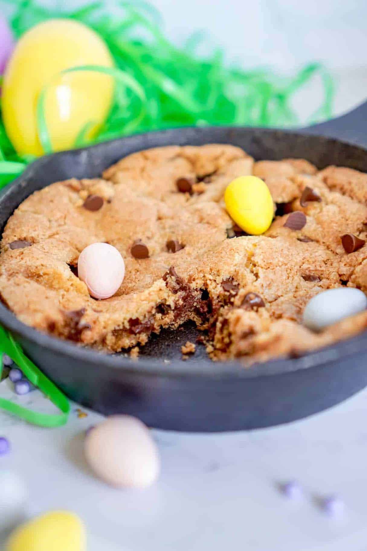 Skillet Cadbury Mini Egg Cookie (An Easter Dessert)