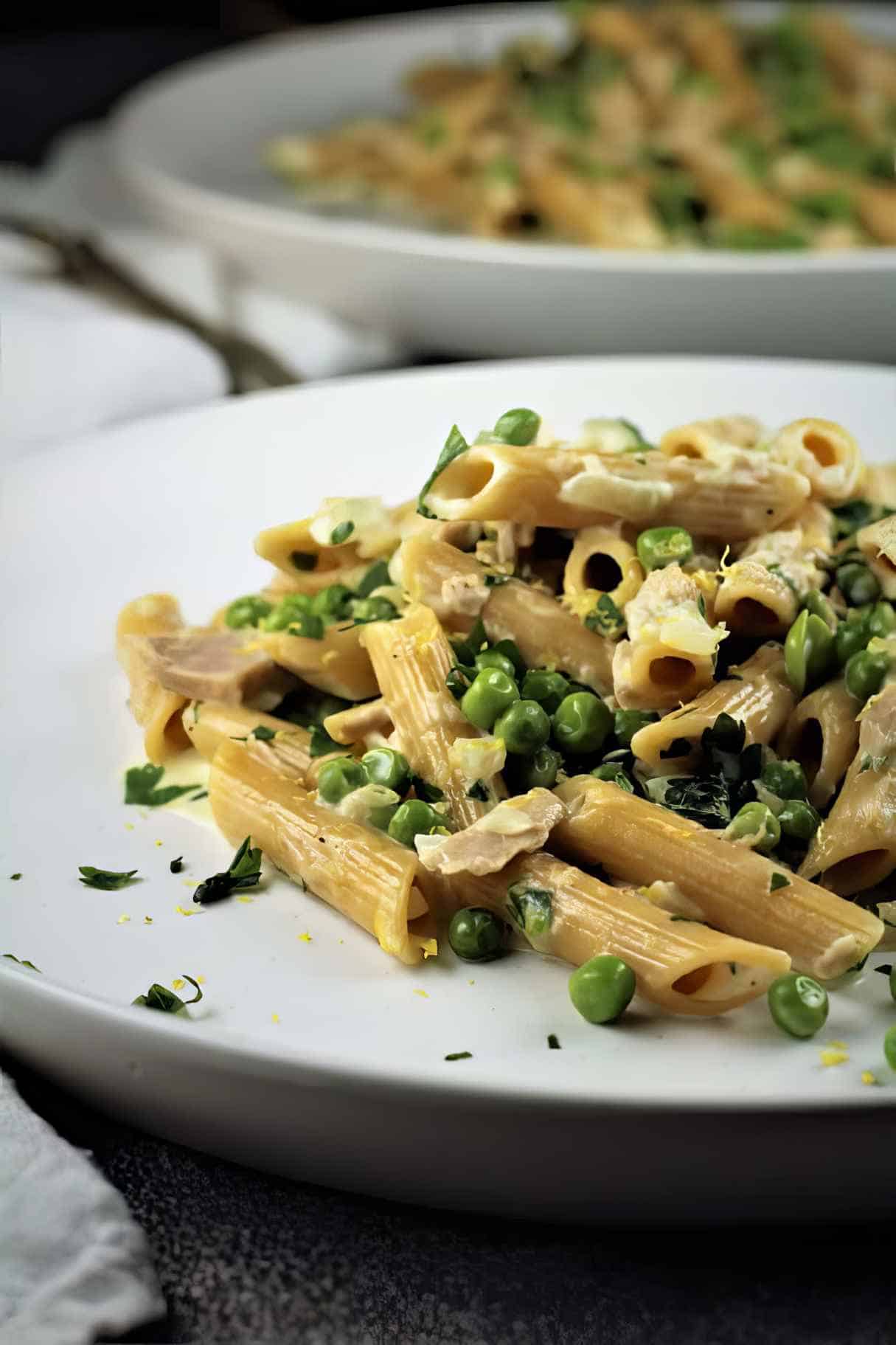 Pasta with Tuna and Peas in a Cream Sauce