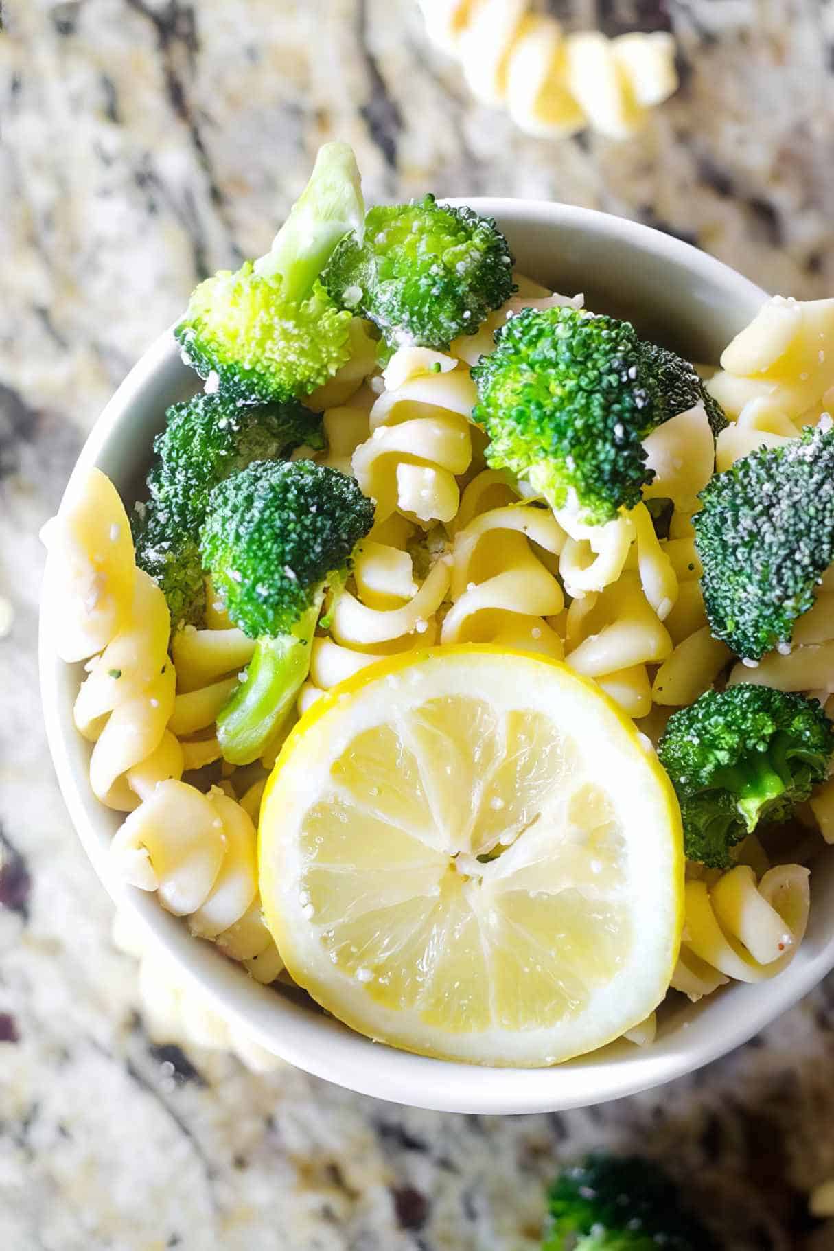 Easy Broccoli Lemon Pasta Salad Recipe