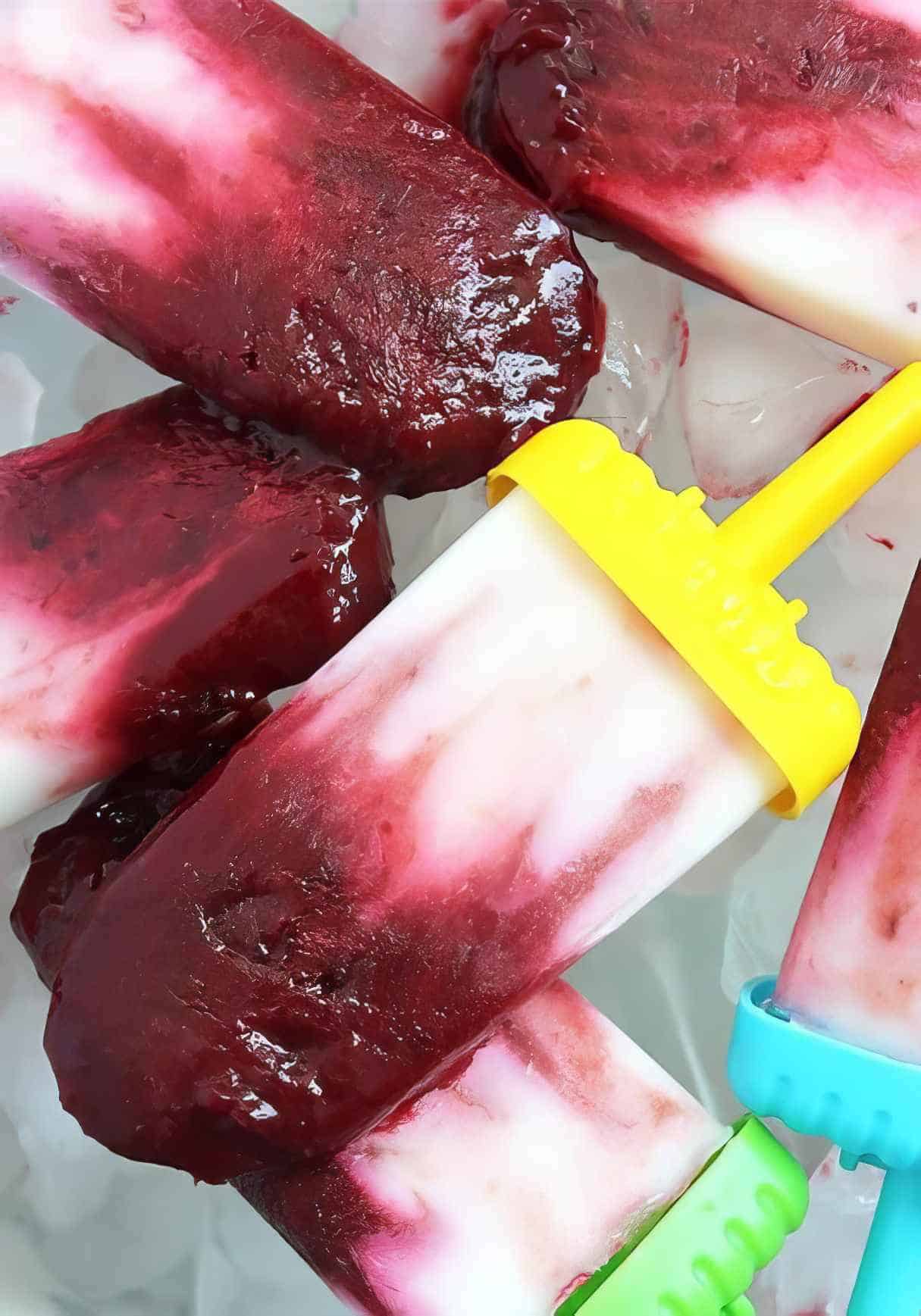 Homemade Cherry and Yogurt Popsicles