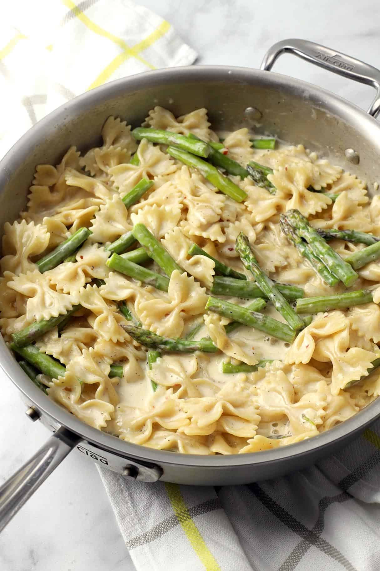 Creamy Asparagus Bow Tie Pasta