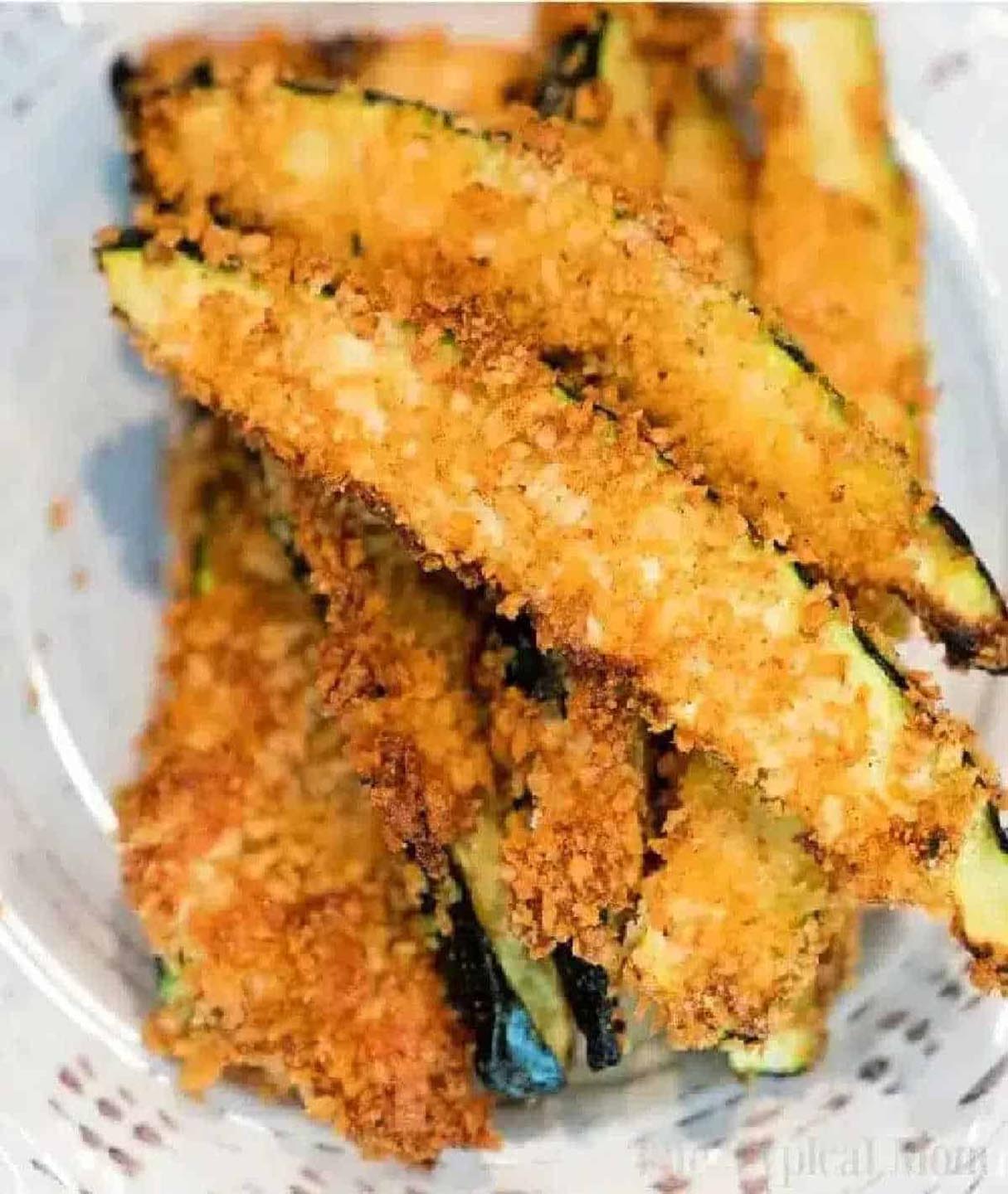 Crispy Air Fryer Zucchini Fries