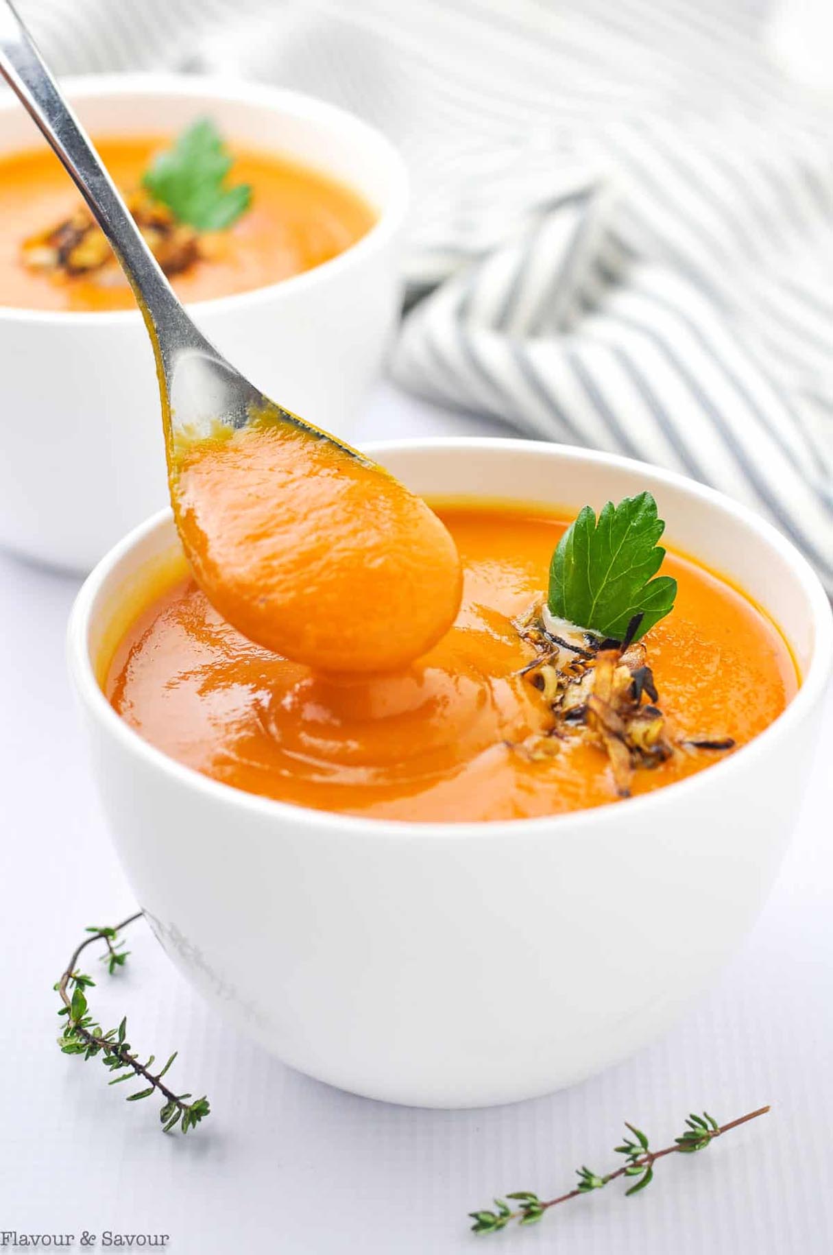 Vegan Carrot Ginger Soup (Instant Pot & Stovetop Instructions)