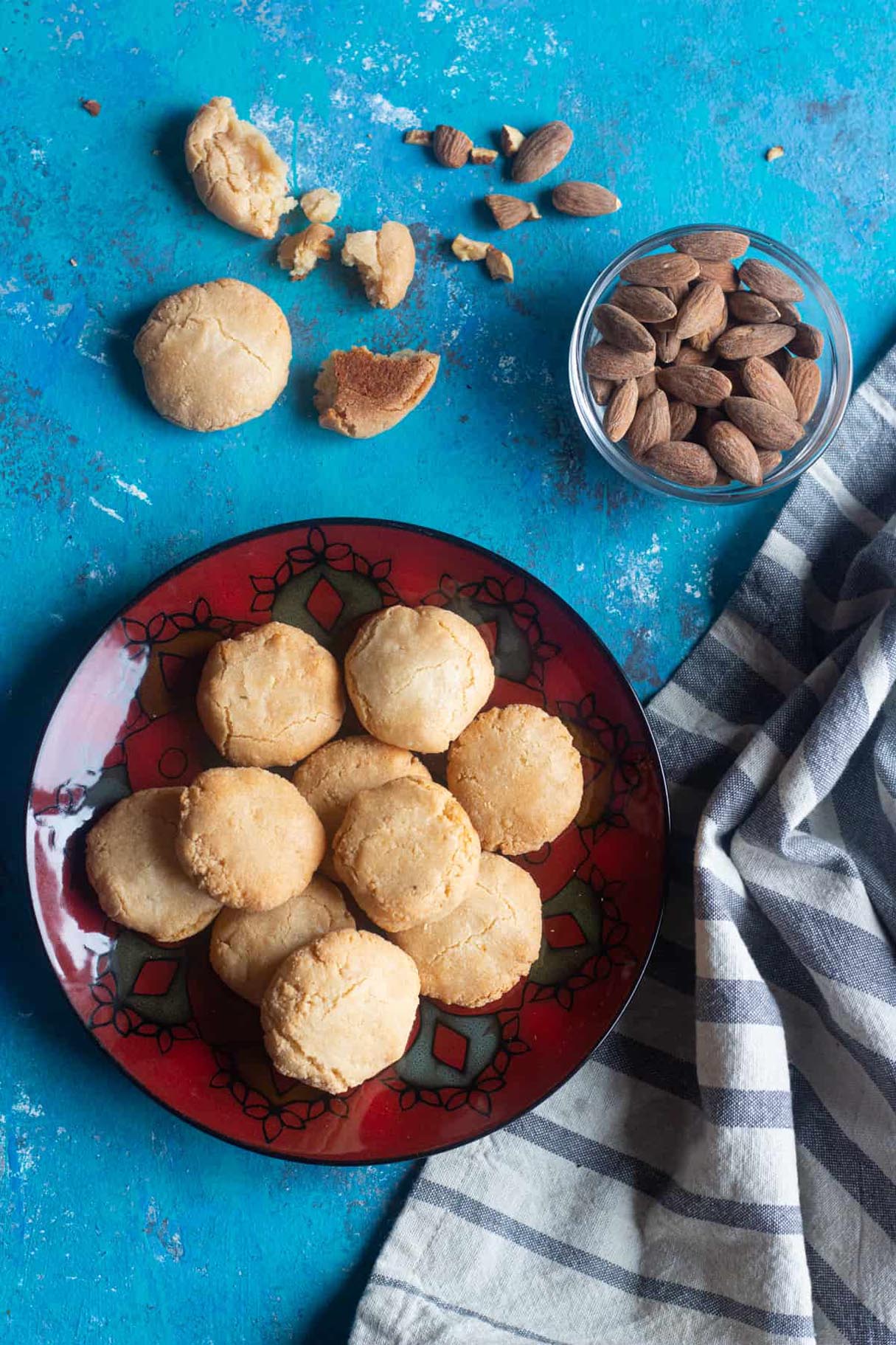 Turkish Almond Cookies